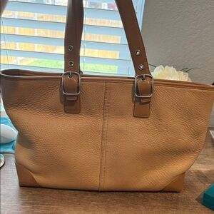 Vintage Coach Leather Shoulder Bag 2003